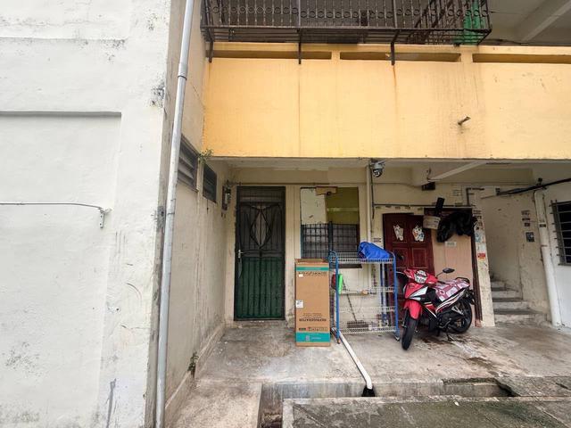 Flat for sale in Bukit Ledang, Johor