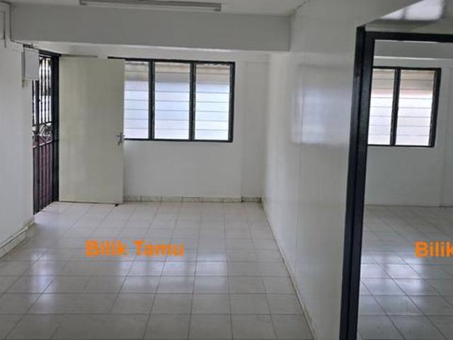Flat for sale in Wellesley, Penang