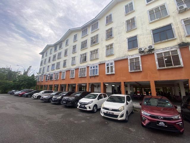Flat for sale in Bukit Ledang, Johor