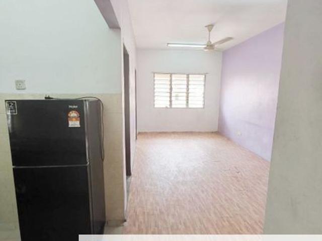 Flat for rent in Petaling, Alam Impian