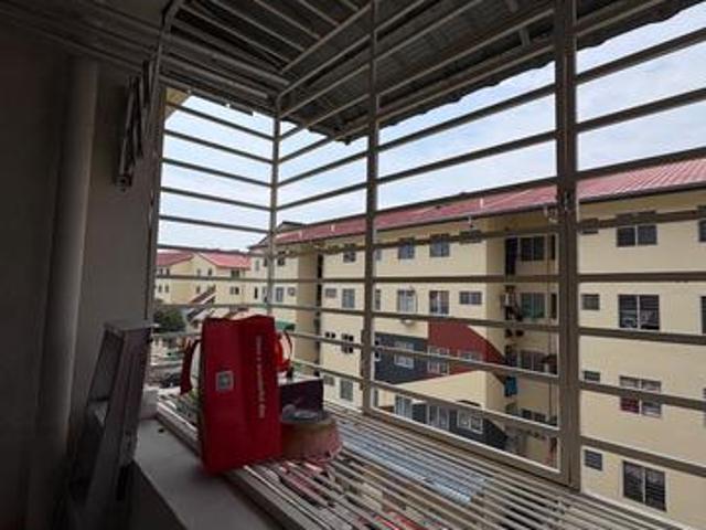 Apartment for sale in Kompleks Perumahan Ibu Pejabat Polis Daerah IPD Melaka Tengah, Bandaraya Melaka