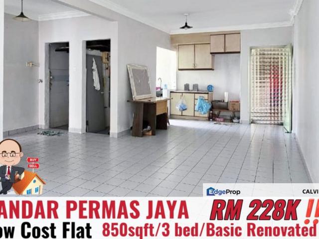 Flat for sale in Plentong, Johor