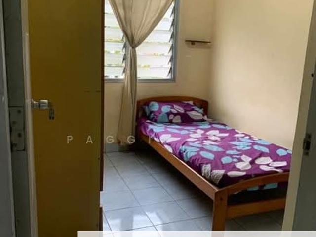 Flat for sale in Bandar Johor Bahru, Johor