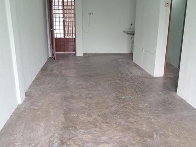 Flat for sale in Bandar Johor Bahru, Johor