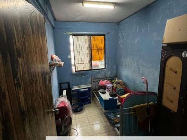 Flat for sale in Wellesley, Penang
