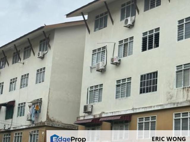 Flat for sale in Plentong, Johor