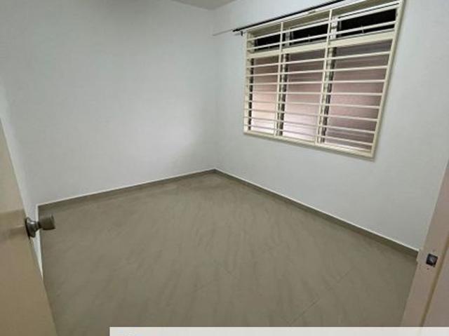 Flat for rent in Plentong, Johor