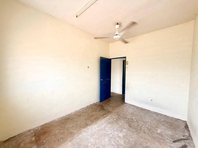 Property for sale in Malaka