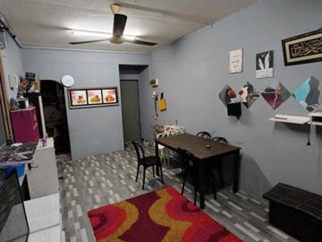 Flat for sale in Ulu Tiram, Johor