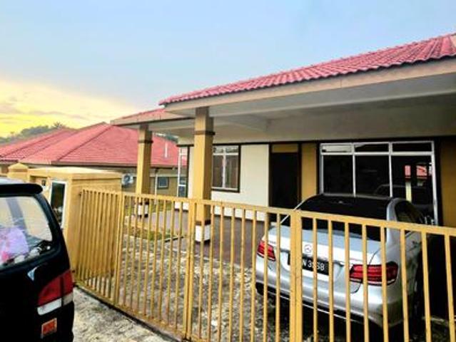 Residential House for sale in Tanjong Sepat, Selangor