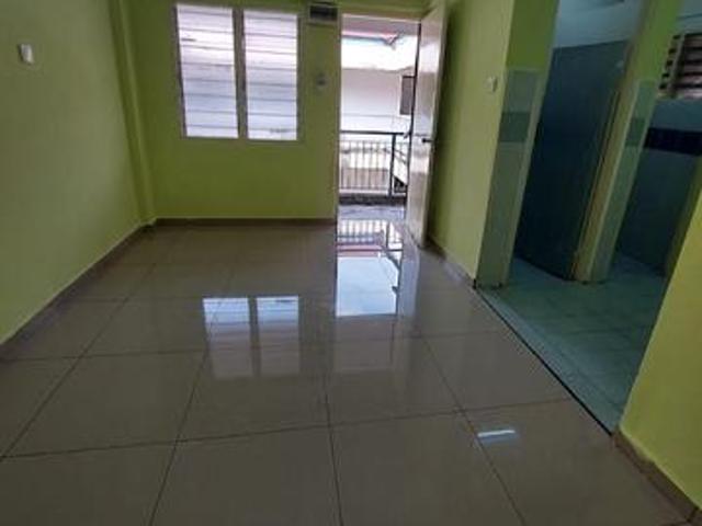 Apartment for sale in Sendayan Village, Negeri Sembilan
