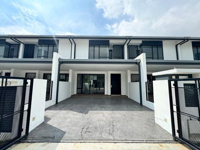 Terraced House for sale in Sendayan Village, Negeri Sembilan