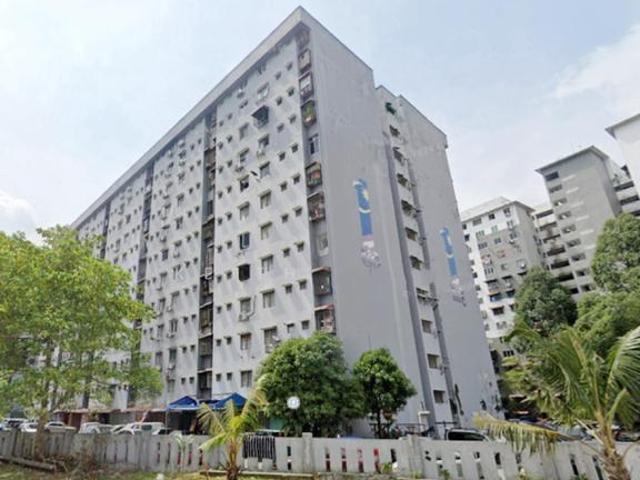 Apartment for sale in Petaling, Damansara Damai