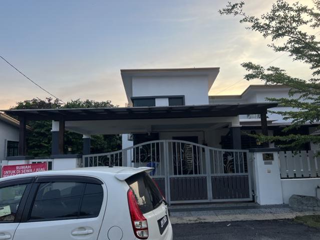 Bungalow for sale in Bukit Katil, Malaka