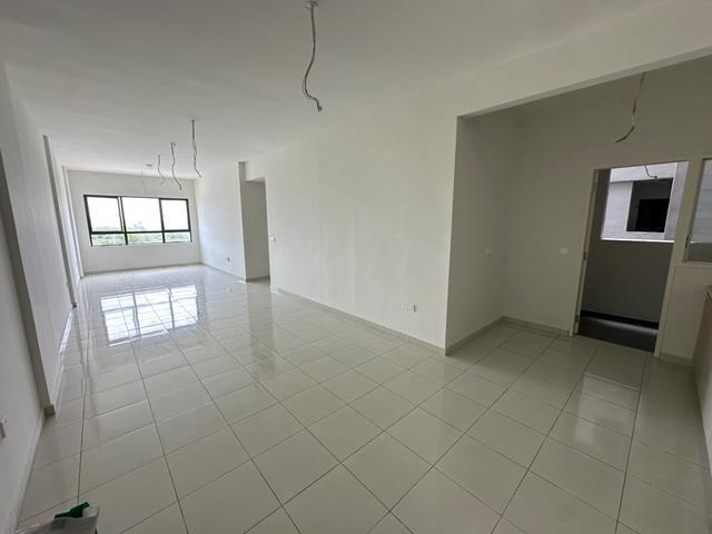 Condominium for sale in Seri Kembangan, Majlis Bandaraya Subang Jaya