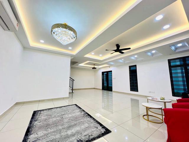 Residential House for rent in Malaka