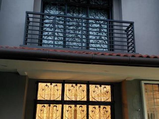 Residential House for sale in Beranang, Majlis Perbandaran Kajang
