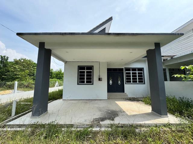 Residential House for sale in Bukit Payung, Marang