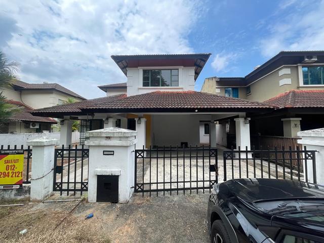Residential House for sale in Kajang, Langat