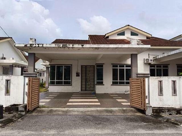 Residential House for sale in Perak