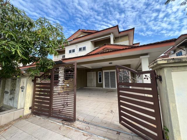 Residential House for sale in Perak