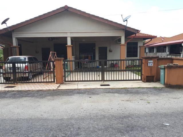 Residential House for rent in Chukai