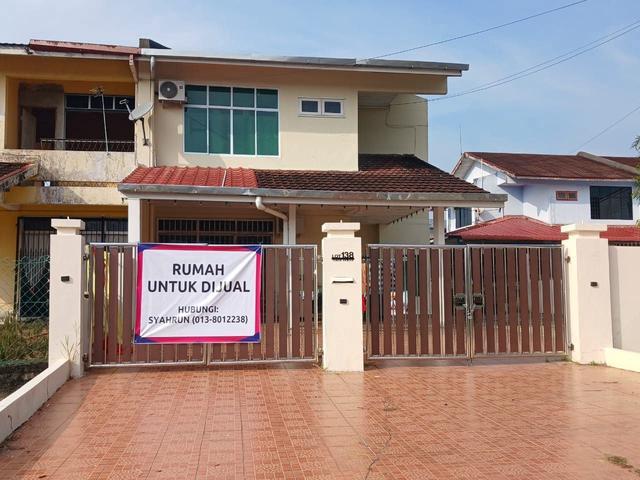 Residential House for sale in Miri, Bahagian Miri