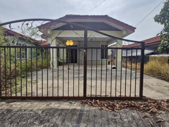 Residential House for sale in Sungai Petani, Kuala Muda
