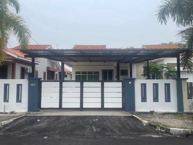 Residential House for sale in Kuala Kedah, Kota Setar