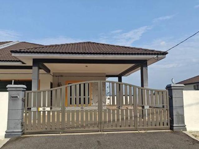 Residential House for sale in Kuala Kangsar
