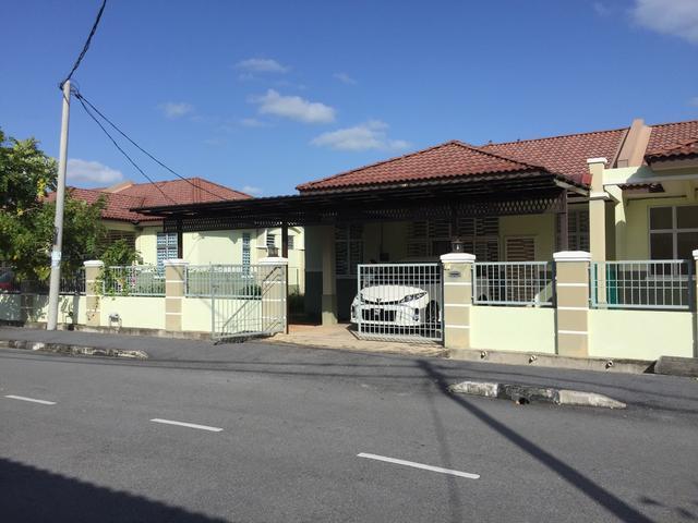 Residential House for sale in Kuala Kedah, Kedah