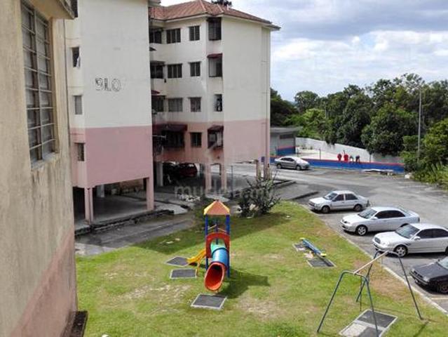 Apartment for sale in Kajang, Langat