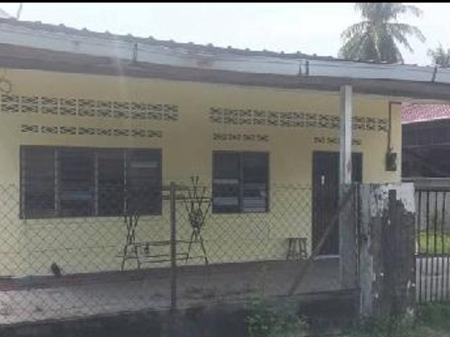 Bungalow for sale in Perak