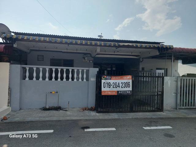Terraced House for sale in Tangkak, Johor