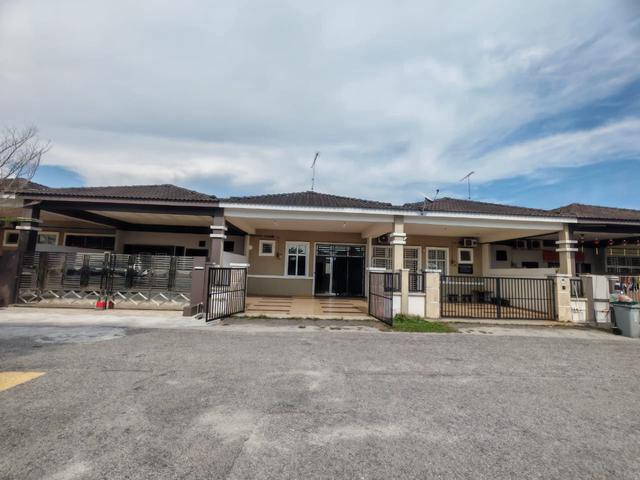 Terraced House for sale in Batu Pahat, Johor