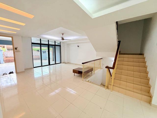 Terraced House for rent in Langat, Selangor