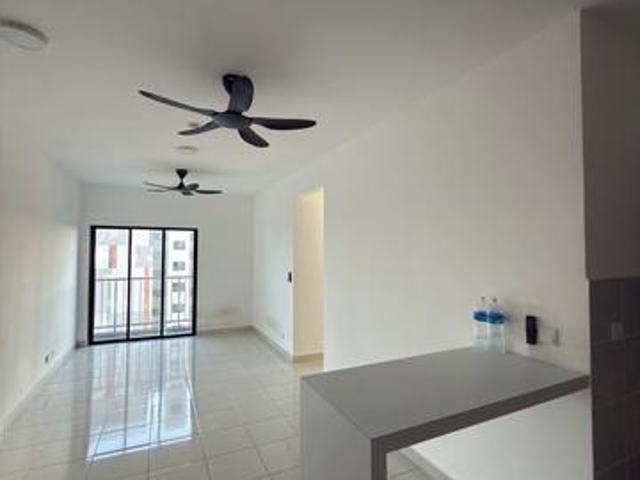 Apartment for rent in Tanjong Sepat, Selangor