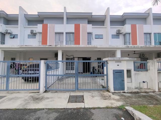 Terraced House for rent in Zon Perindustrian Bebas Telok Panglima Garang, Teluk Panglima Garang
