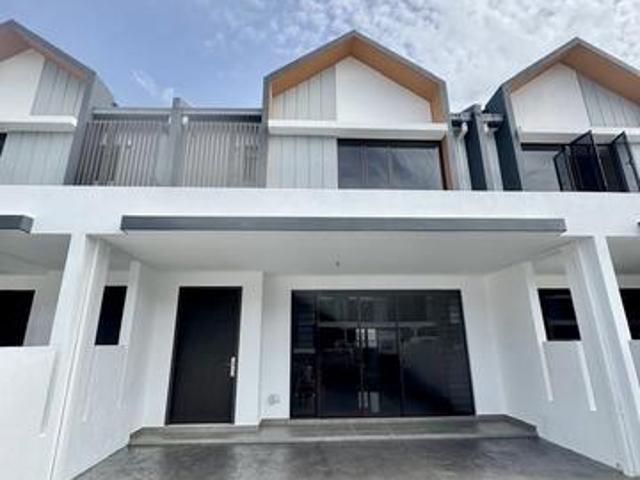 Terraced House for rent in Tanjong Sepat, Selangor
