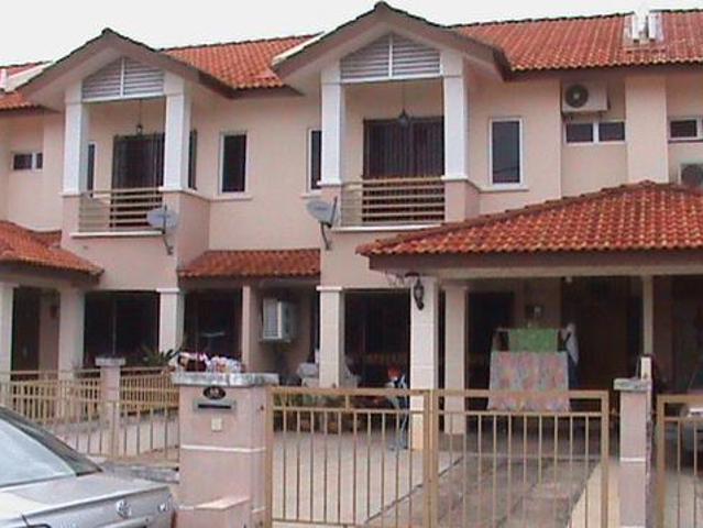 Terraced House for rent in Wellesley, Penang