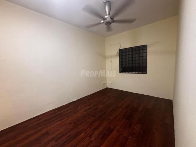 Apartment for rent in Petaling, Subang Jaya