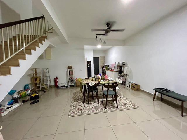 Terraced House for rent in Tanjong Sepat, Selangor