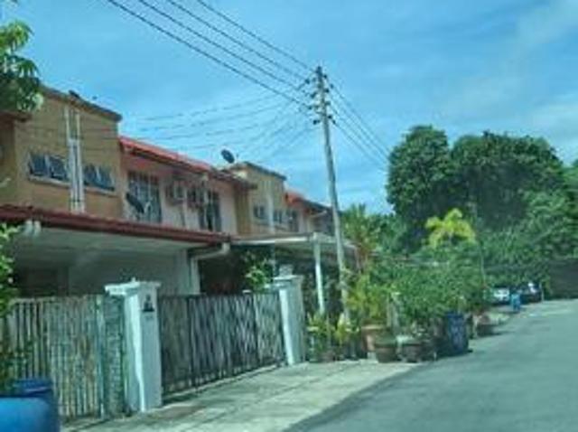 Terraced House for rent in Labuan