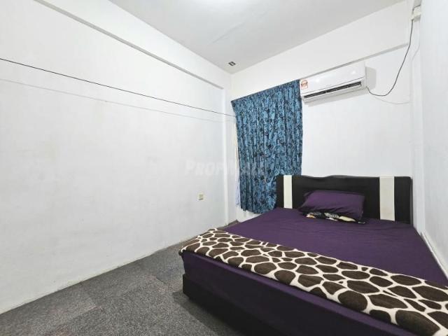 Apartment for rent in Ulu Tiram, Johor