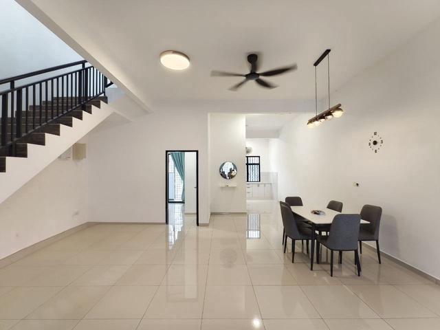 Terraced House for rent in Tanjong Sepat, Selangor