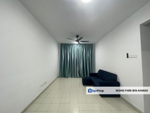 Condominium for rent in Malaka