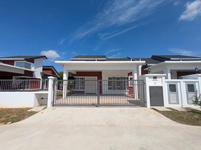 Residential House for rent in Petaling, Alam Impian