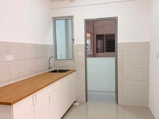 Serviced Residence for rent in Seri Kembangan, Majlis Bandaraya Subang Jaya