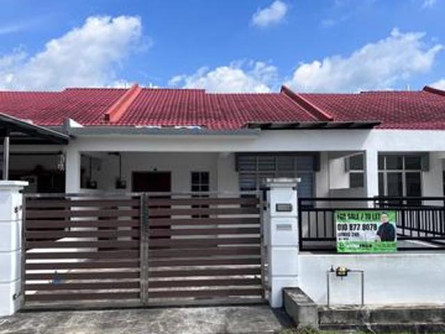 Terraced House for rent in Batu Pahat, Johor