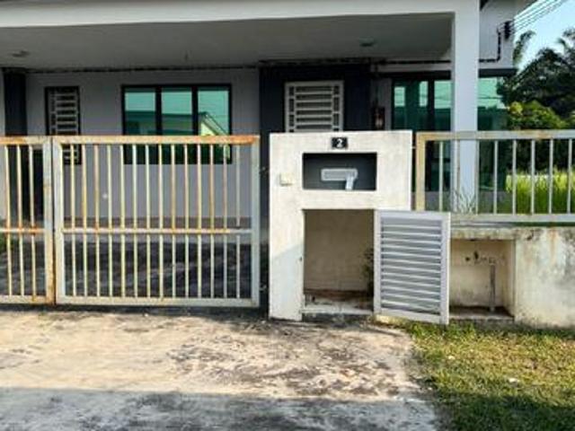Terraced House for sale in Tanjong Sepat, Selangor